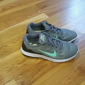 Women's Nike 7.5W in great used condition